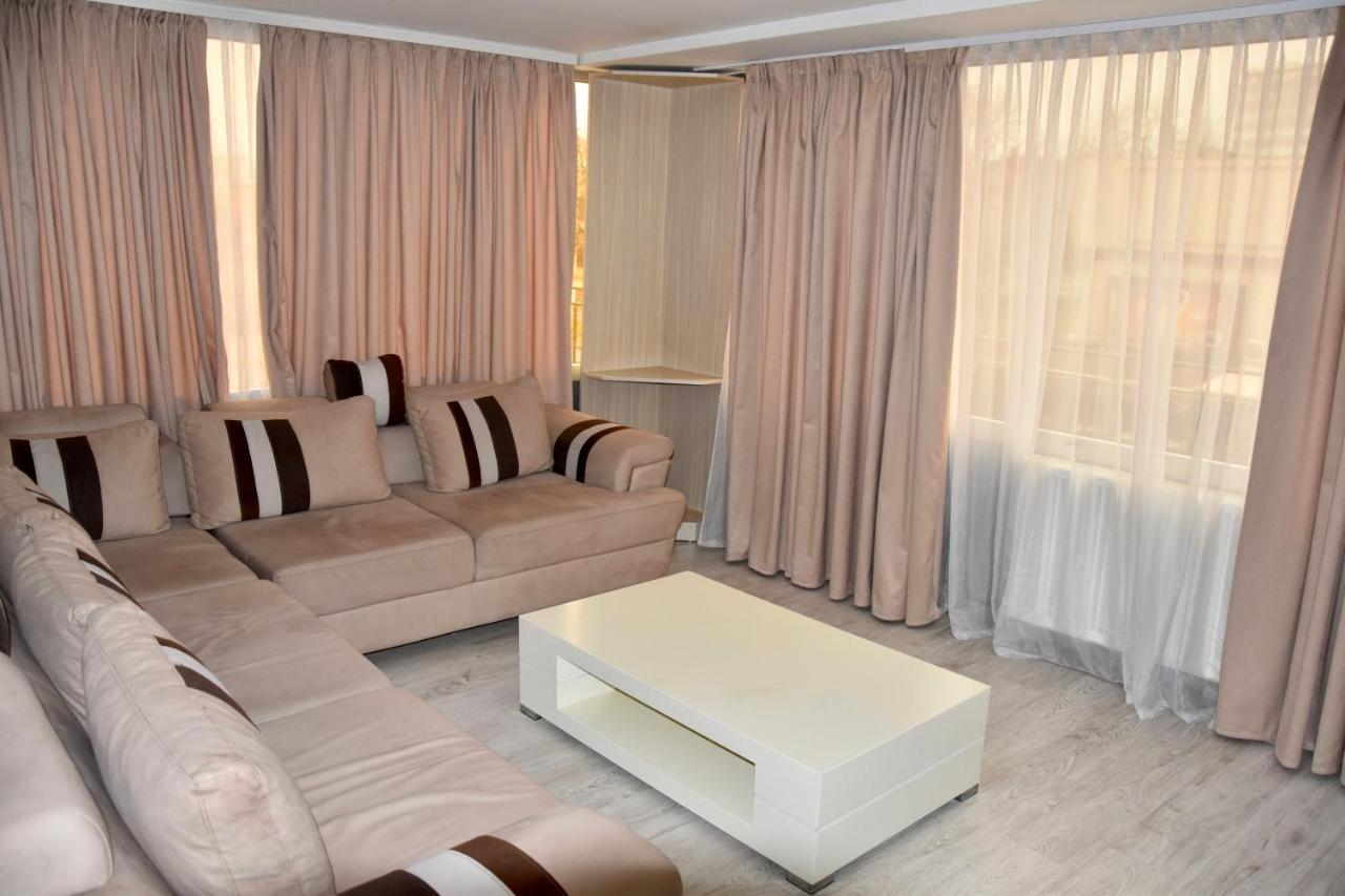 Zaječar Garni Hotel Hamburg מראה חיצוני תמונה